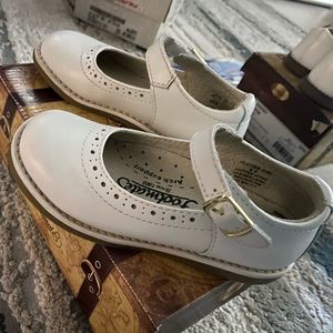 Footmates Mary Janes